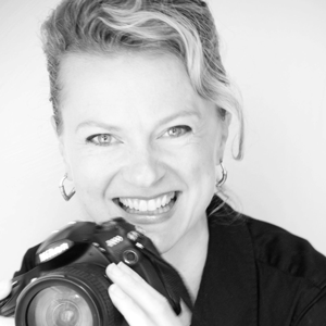 Anita Buzzy Prentiss - Photographer